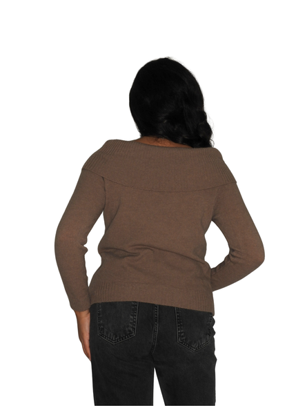 Maglione a spalle scoperte